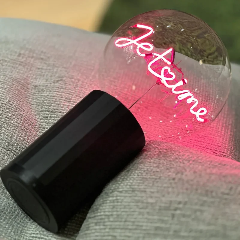 Ampoule décorative LED sans fil "Je t'aime" - Message In The Bulb