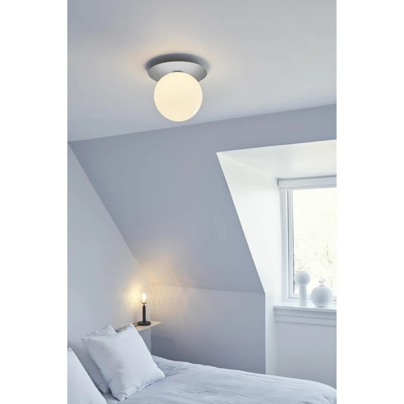 LIILA 1 LARGE VÆGLAMPE IP44 LYS SØLV/OPAL