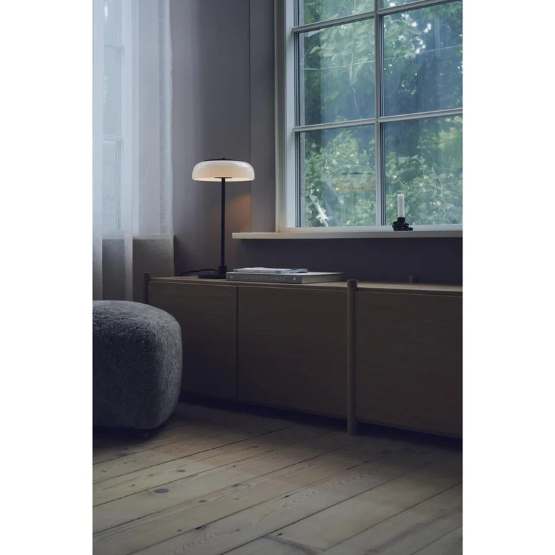 BLOSSI BORDLAMPE SORT/OPAL LED DÆMP SMALL
