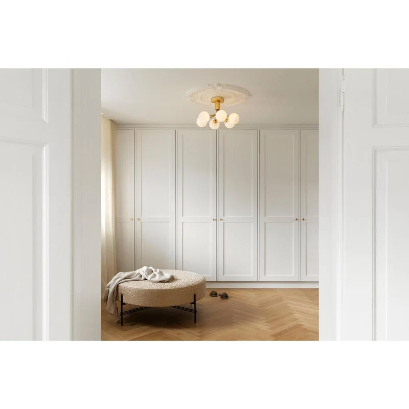 APIALES 6 LOFTSLAMPE BØRSTET MESSING/OPAL