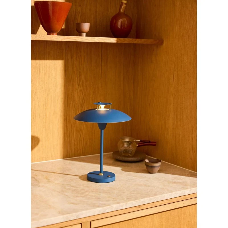 Stepp 1-2-3 Portable - Mørke Blå - Genopladelig bordlampe i stilrent dansk design