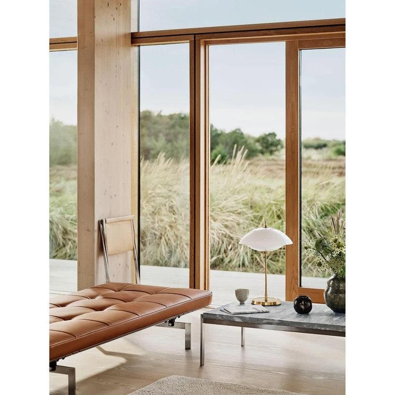 MUSLING BORDLAMPE Ø33 - Fritz Hansen Lighting A/S