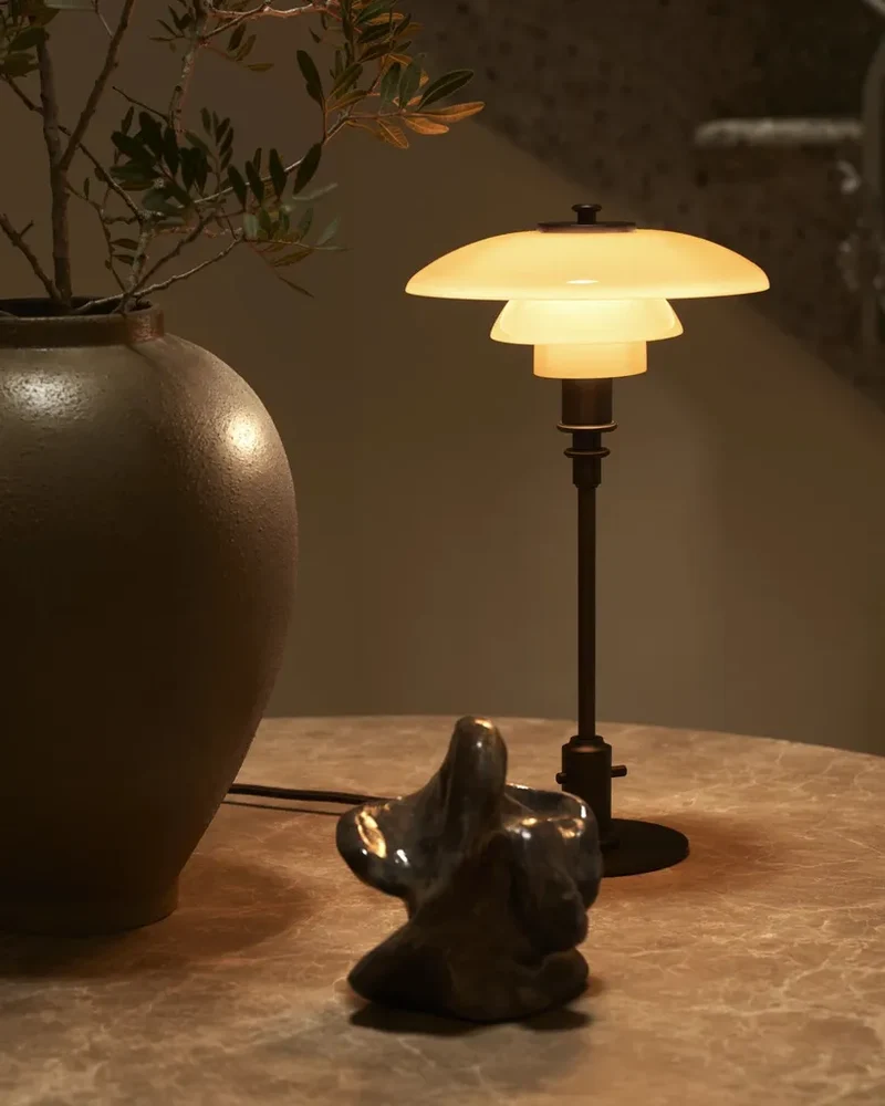 PH 2/1 - Bordlampe Limited Edition 2024 - 'Dusty Terracotta' (Louis Poulsen)