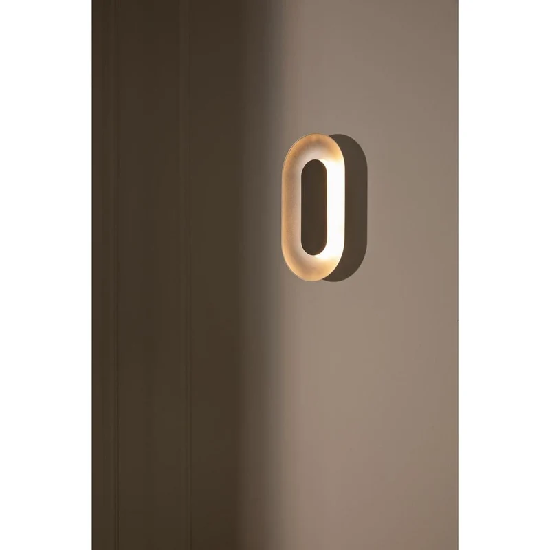 SASI LILLE VÆGLAMPE MESSING LED