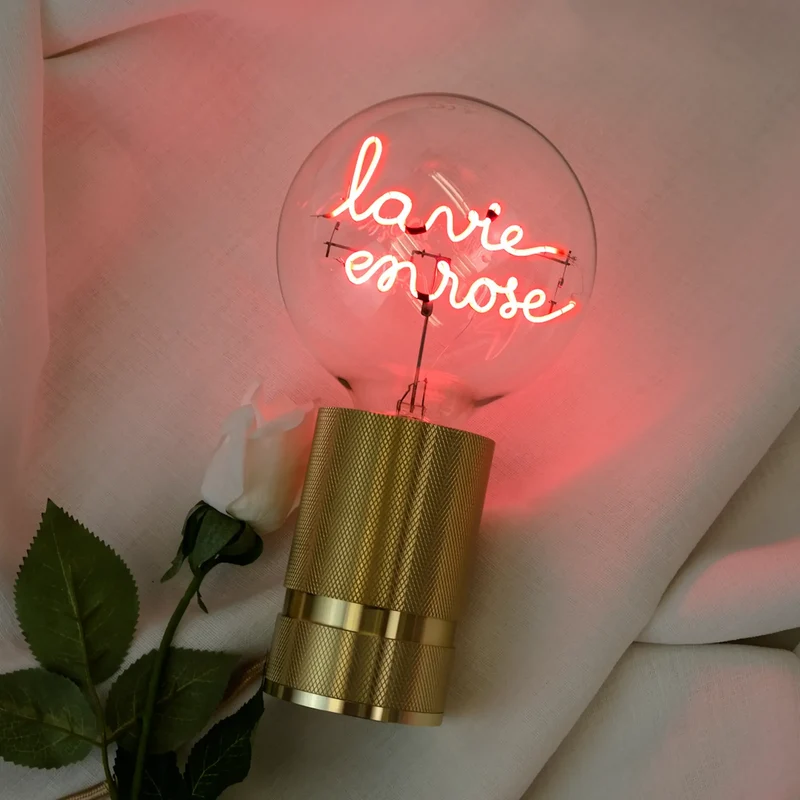 Ampoule décorative LED "La Vie en Rose" - Message In The Bulb