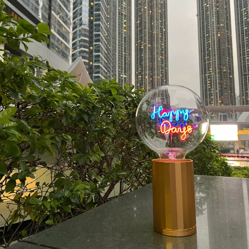 Ampoule décorative LED sans Fil "Happy Days" - Message In The Bulb
