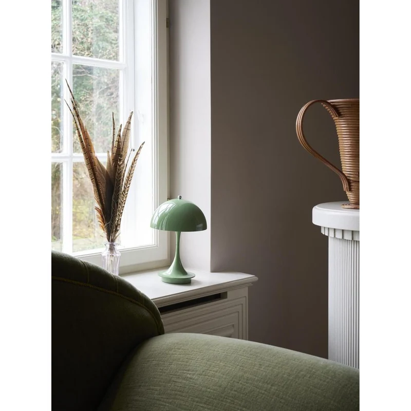 PANTHELLA 160 - PORTABLE Bordlampe - GRØN