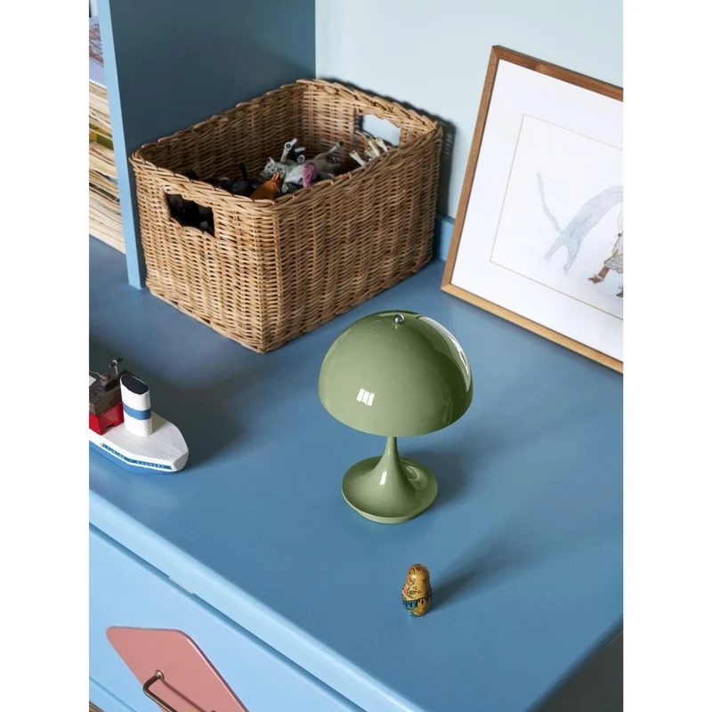 PANTHELLA 160 - PORTABLE Bordlampe - GRØN