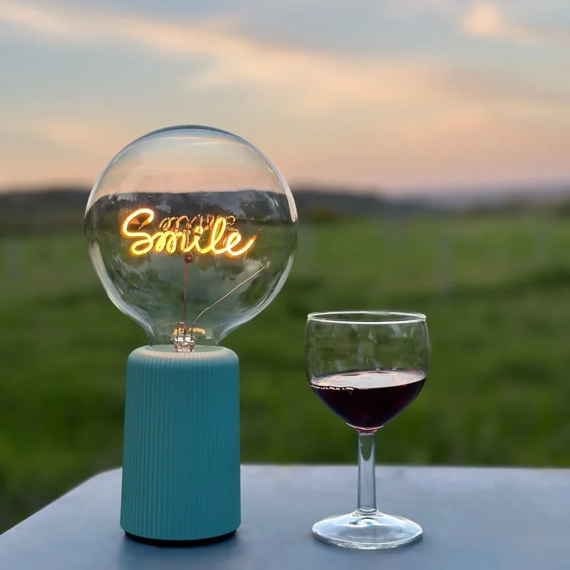 Ampoule décorative LED sans Fil "Smile" - Message In The Bulb