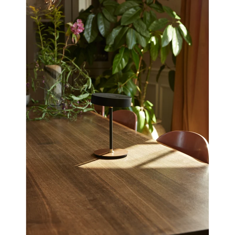 ON THE MOVE BORDLAMPE SORT PORTABLE