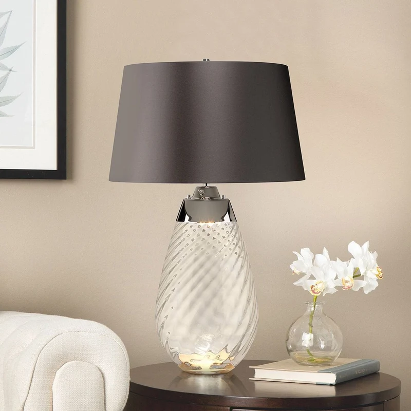 Grande lampe de table salon