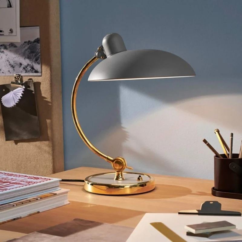 KAISER IDELL 6631-T BORDLAMPE - GRÅ/MESSING