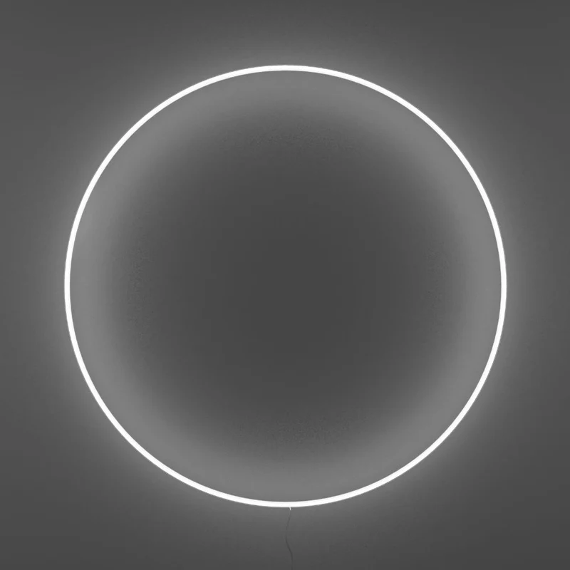 Circle 03 by Crosby Studios, signe en néon LED