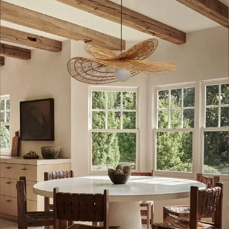 Luminaire en rotin ~ LEE