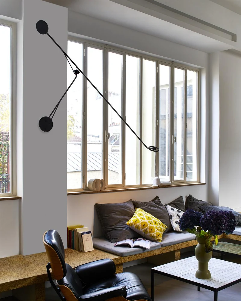 DCW Éditions Aaro Wall Lamp LED L 155 cm - Sort