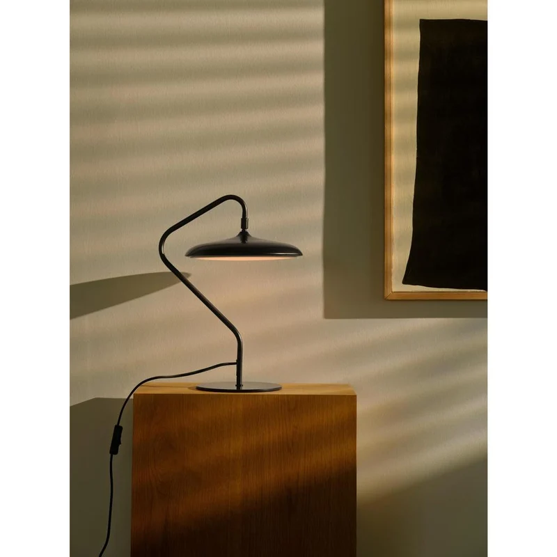 ARTIST BORDLAMPE SORT LED