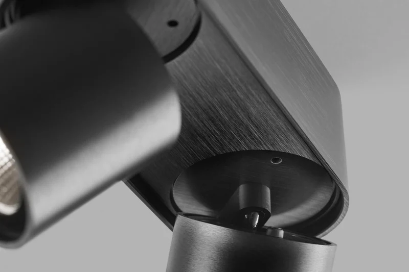 Aura C2 Loftslampe - Carbon Black LED | Light-Point