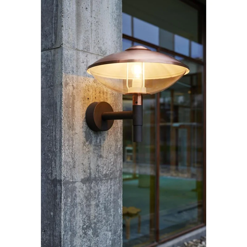 HL410 VÆGLAMPE UDENDØRS KOBBER E27