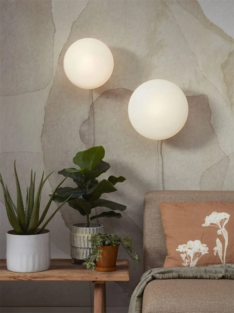 Applique murale blanche