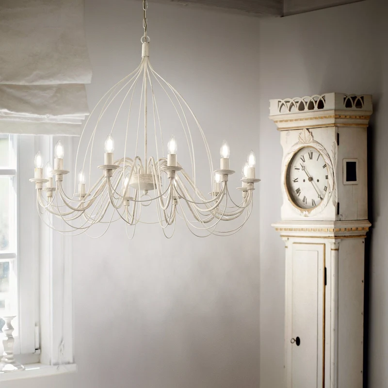 Lustre blanc classique pour Salon