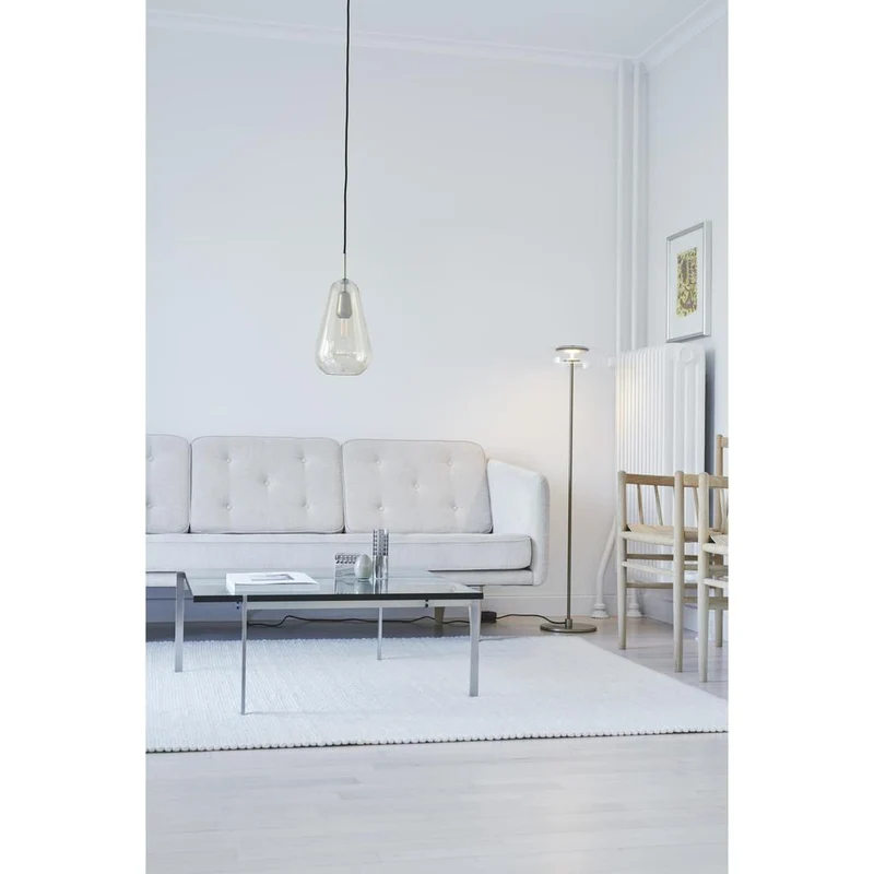 Anoli 1 Medium Pendel - Nordic Gold/Gold i elegant dråbedesign af Sofie Refer