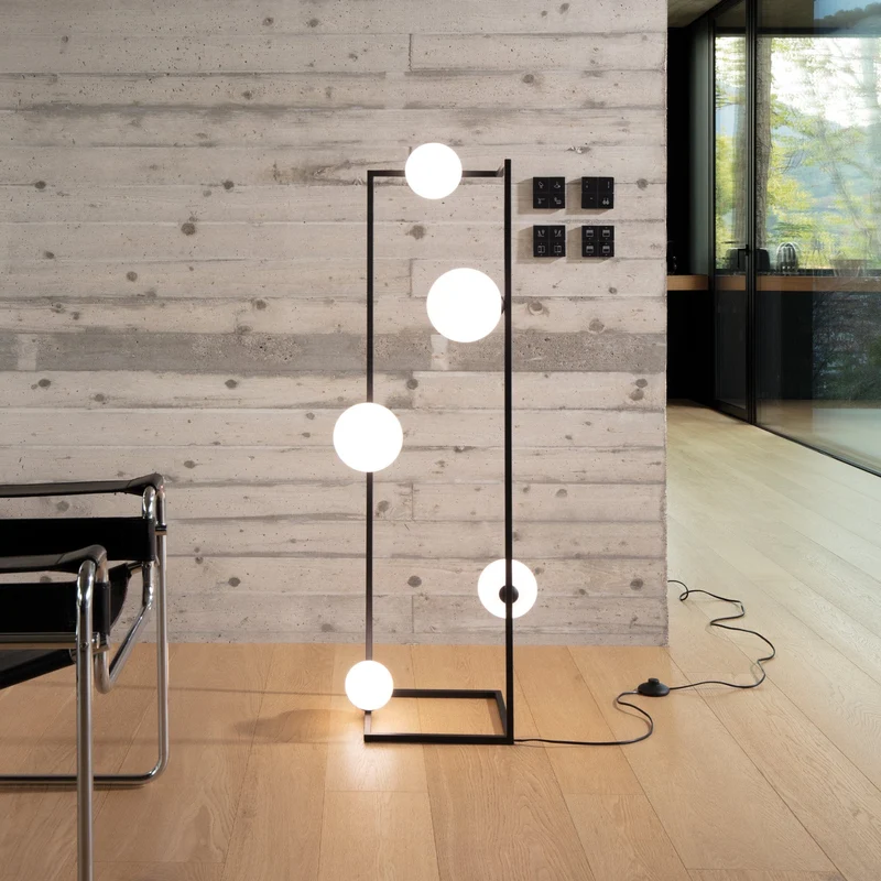 Grande Lampe a Poser Boules Blanches Métal Noir Design Salon