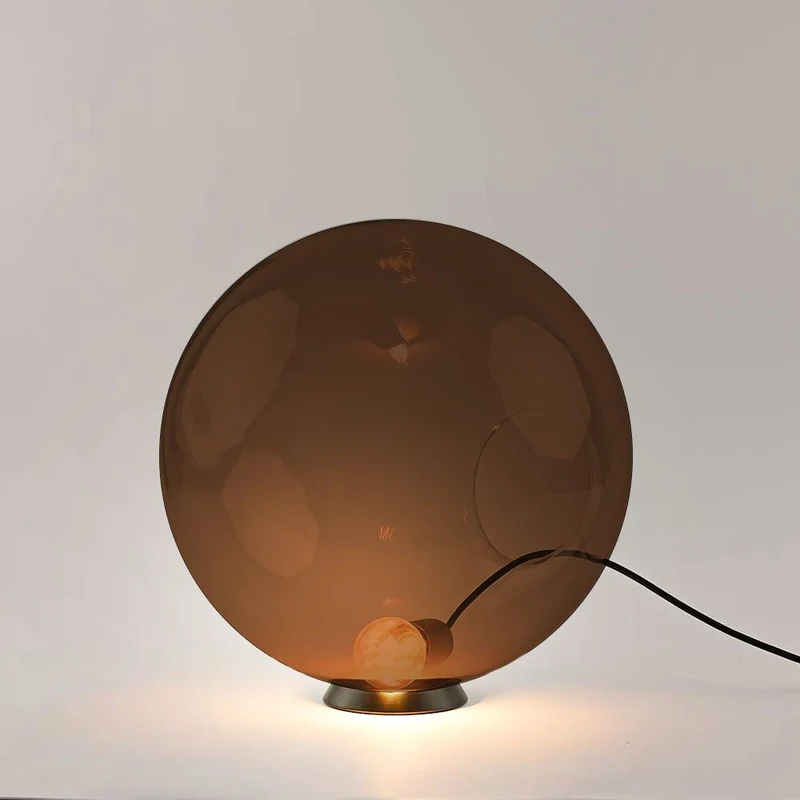 s.luce Orb Glaskugel Tischlampe