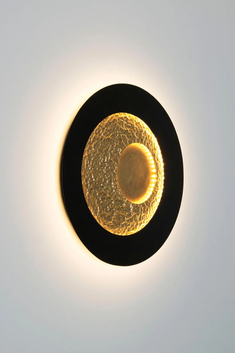 LED-Wandlampe Urano Medium M dimmbar gehämmert Rund