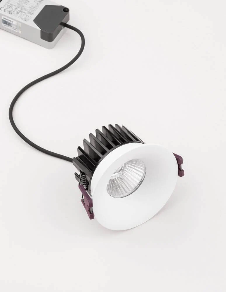 Blade LED Außeneinbauspot H 5,4cm 3000K IP65