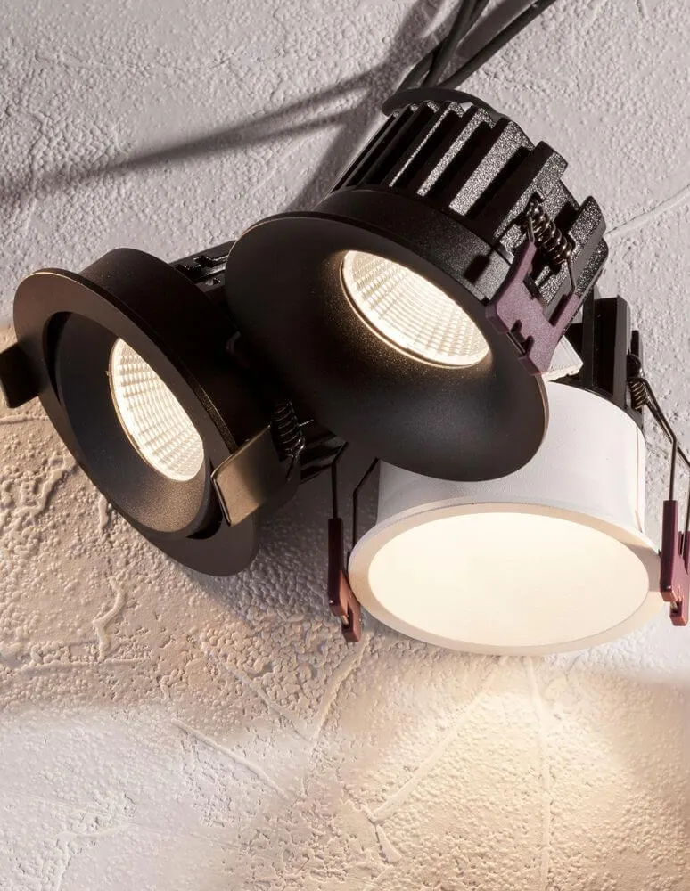 Blade LED Außeneinbauspot H 4,7cm 3000K IP65
