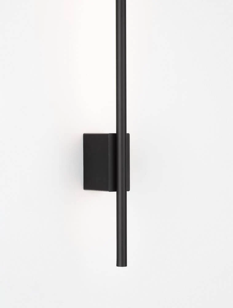 Tien LED Wandleuchte Versetzt 45/15cm 3000K Schwarz