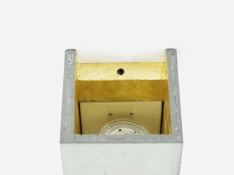 Gantlights B8 Beton Wandlampe rechteckig Up & Down