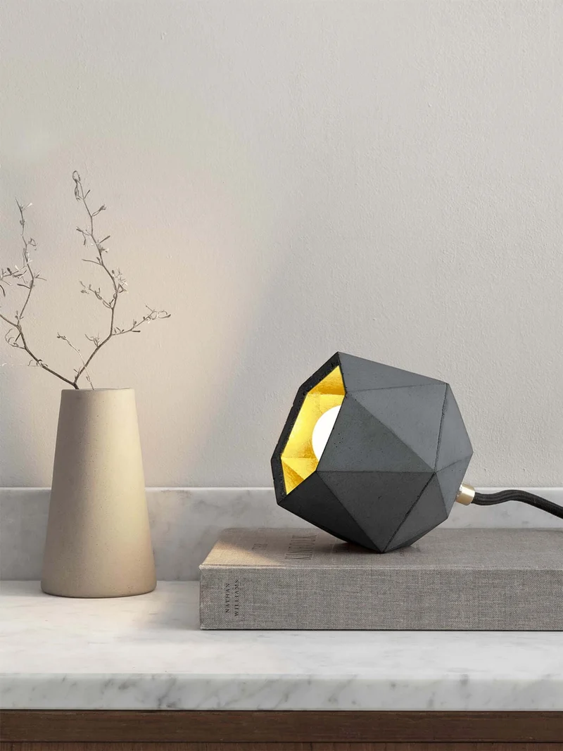 Gantlights T2-Up Tischlampe Beton