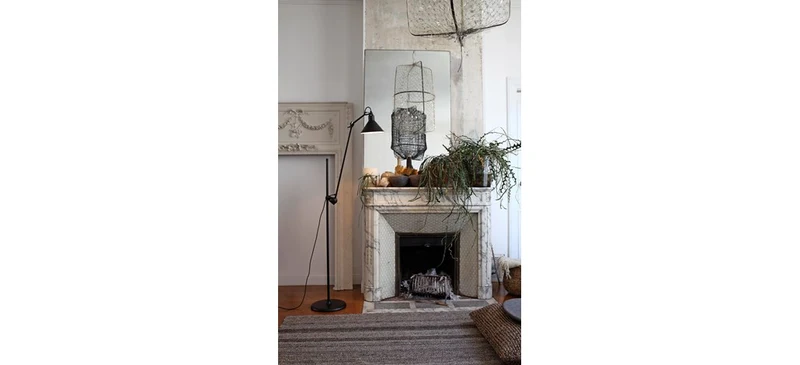 215 GULVLAMPE SORT/SORT