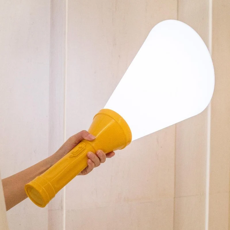 Flash Metall Akku Tischlampe mit Fernbedienung