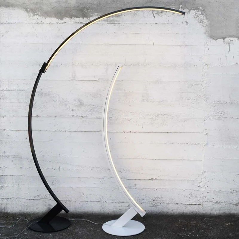 Kundalini LED Bogen-Stehlampe Kyudo Dimmbar