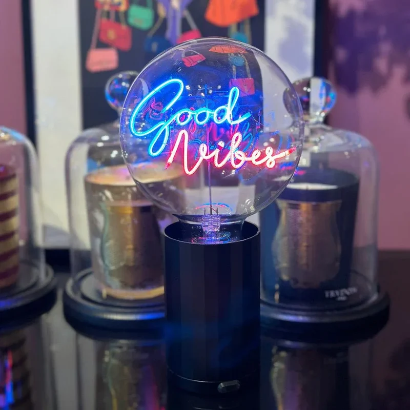 Ampoule décorative LED sans Fil "GOOD VIBES" - Message In The Bulb