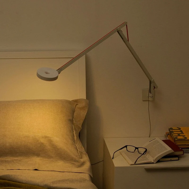 Rotaliana String LED-Wandleuchte mit Dimmer Silber