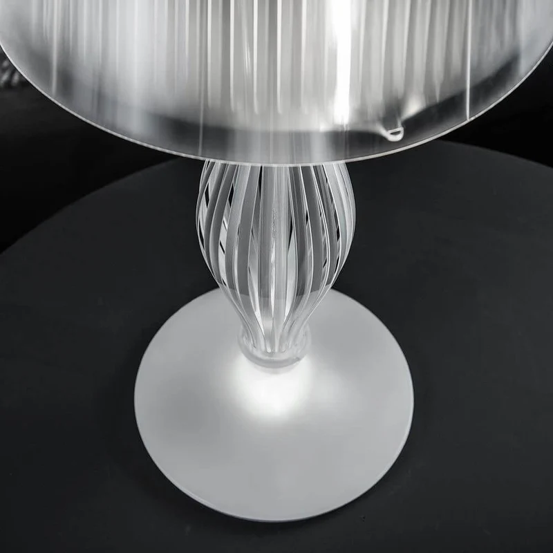 Slamp Tischleuchte Liza Prisma 100lm 3000K Prisma