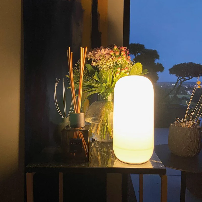 Artemide LED-Tischleuchte Gople Portable mit Akku