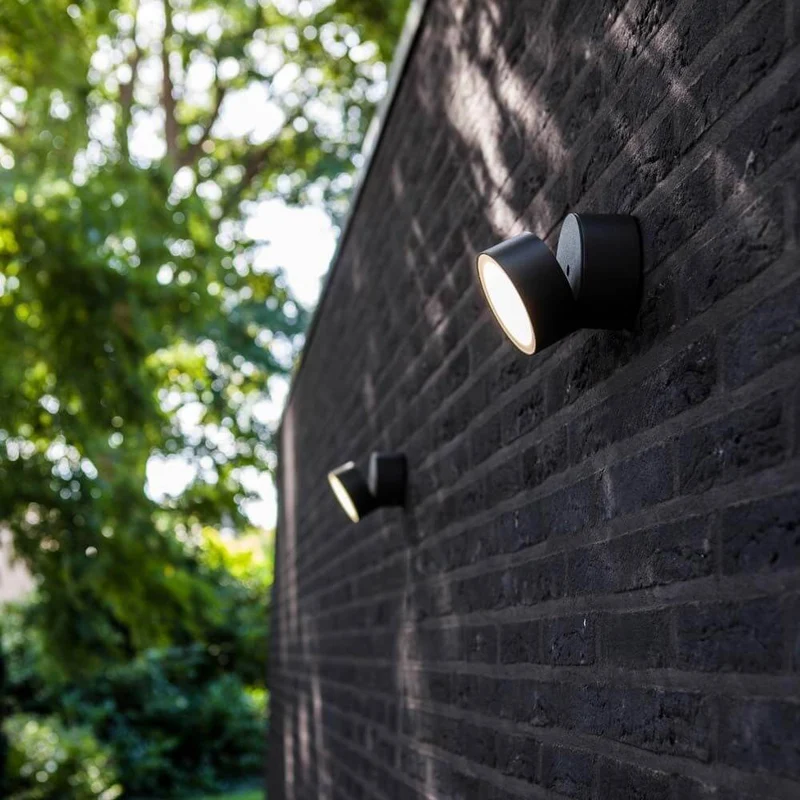 Trumpet L 90° schwenkbare LED-Außenwandleuchte IP54 Anthrazit