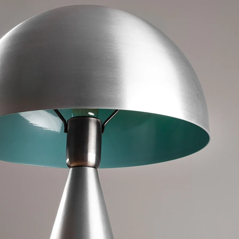Lampe Metal Design