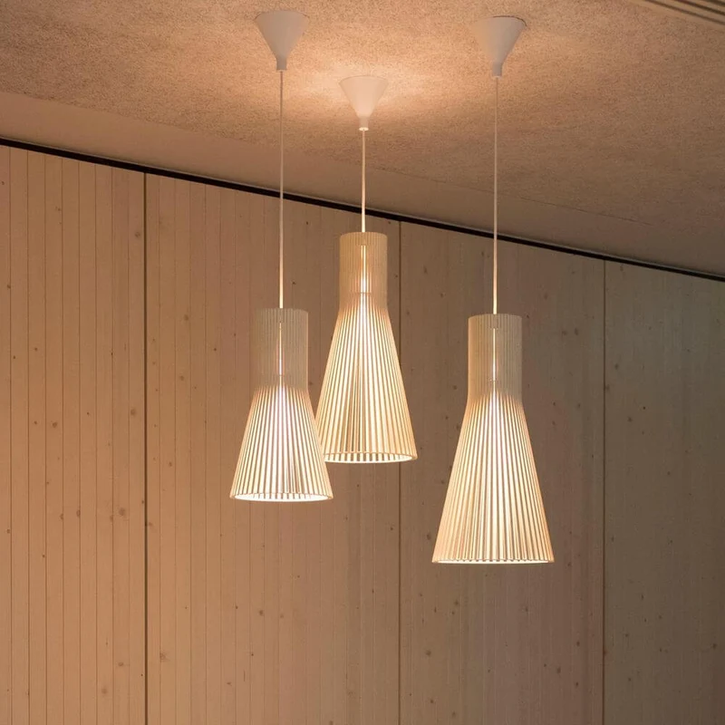 Pendelleuchte Secto Small 4201 aus Holz Ø 25cm