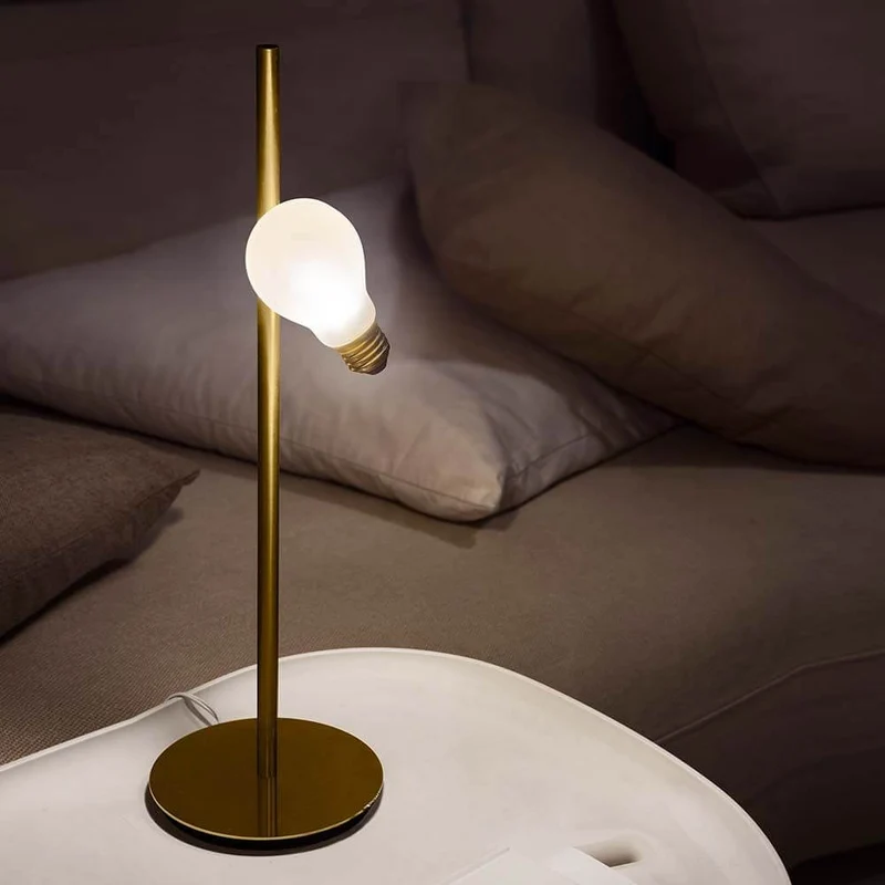 Slamp Tischlampe Idea mit Glühbirne LED Messing-matt
