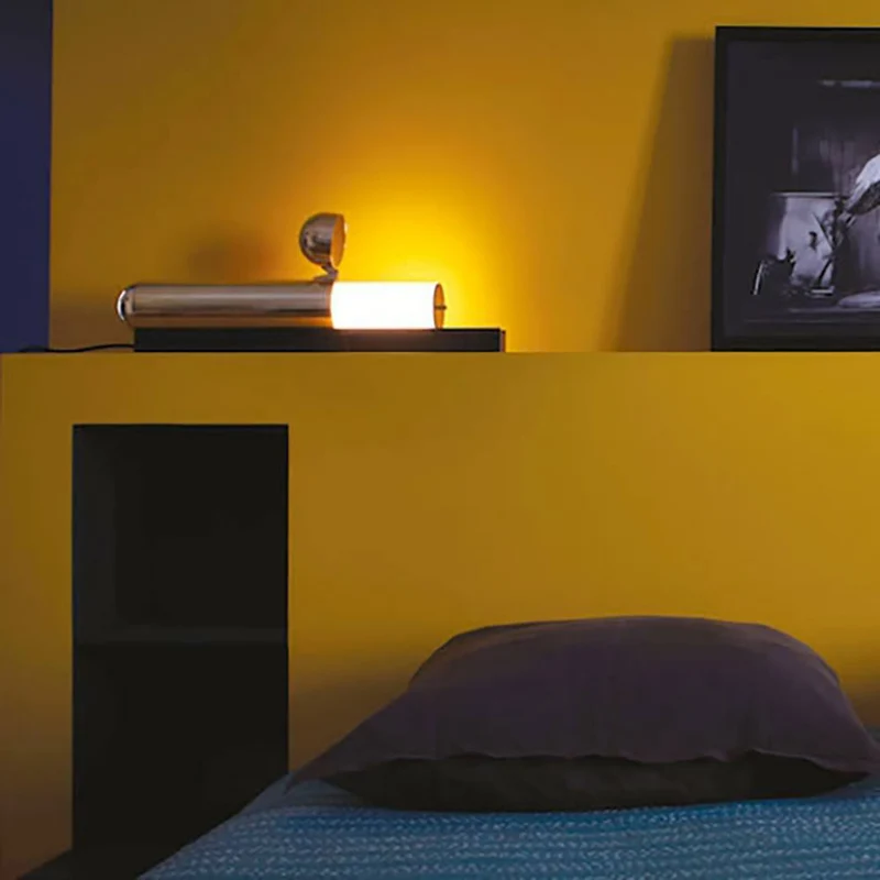 DCWéditions Isp LED Tischleuchte mit Marmorfuss