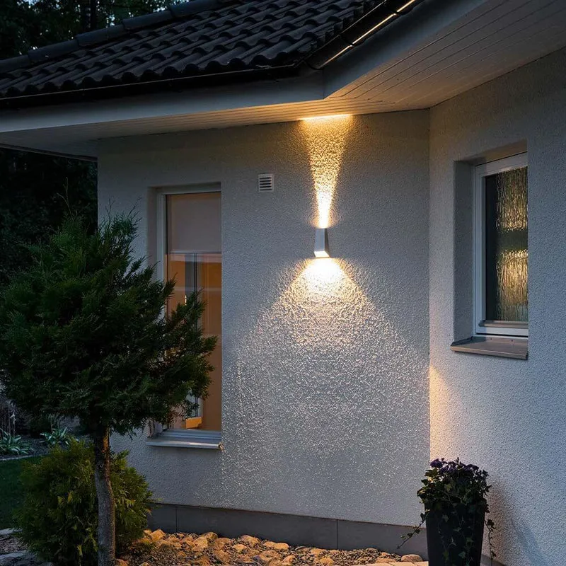 Imola LED Außen-Wandleuchte mit doppeltem Lichtkegel Grau