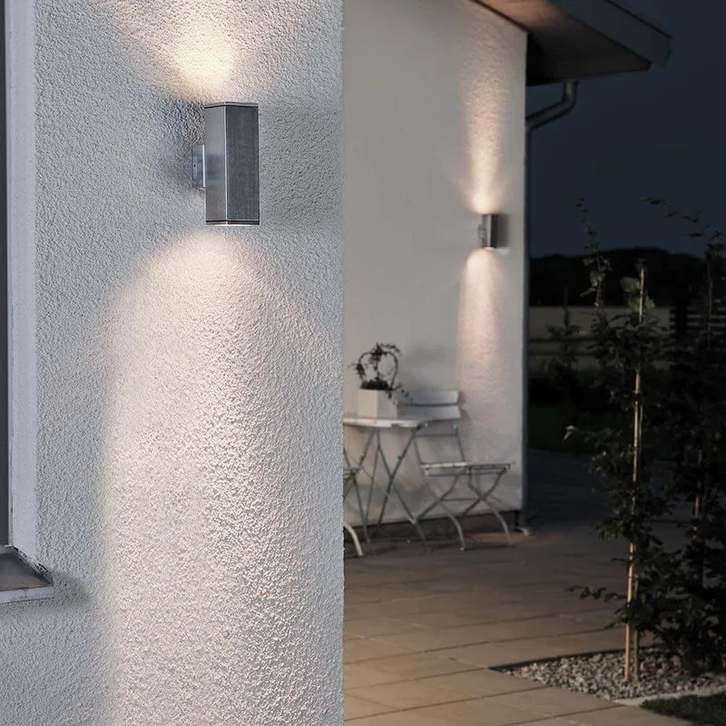 Monza Außen-Wandleuchte mit doppeltem Lichtkegel klares Glas