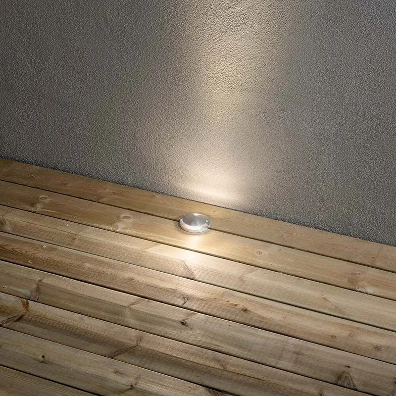 LED Bodeneinbaustrahler mit Lichtaustritt noch vorne und oben