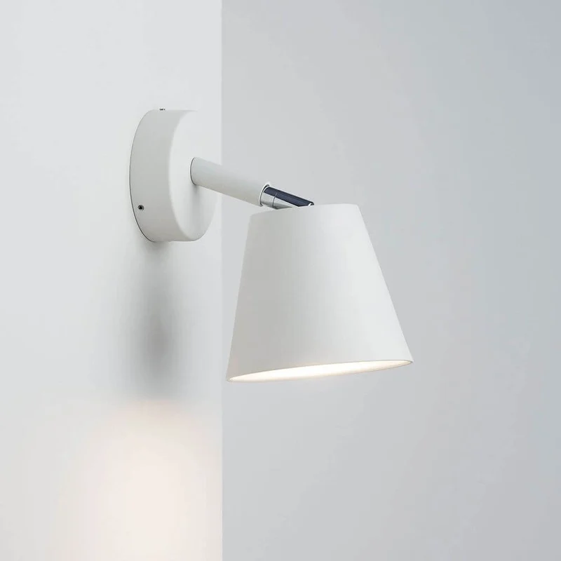IP S6 Wandleuchte Weiß