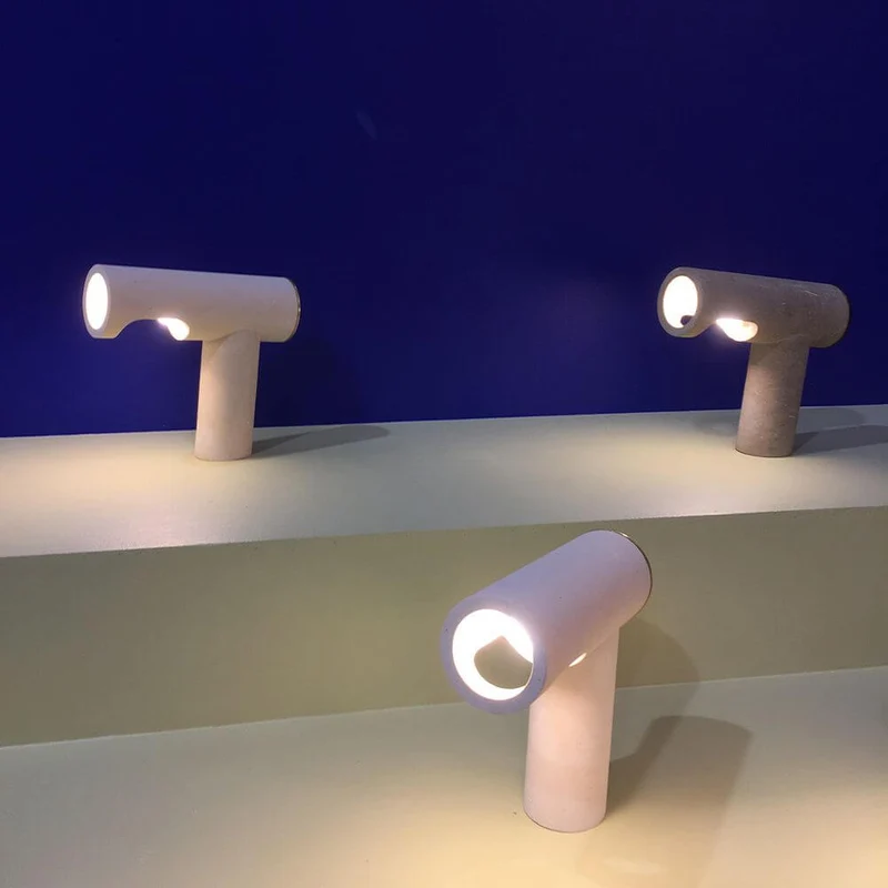 Pulpo LED Tischlampe Simple Light aus Kalkstein